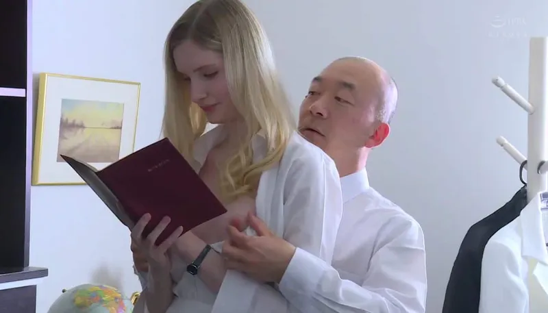 Người vợ chấp nhận làm bồ cho đối tác của chồng để trả nợ
