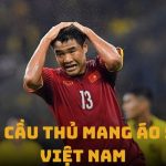 Cầu thủ mang áo số 13 Việt Nam